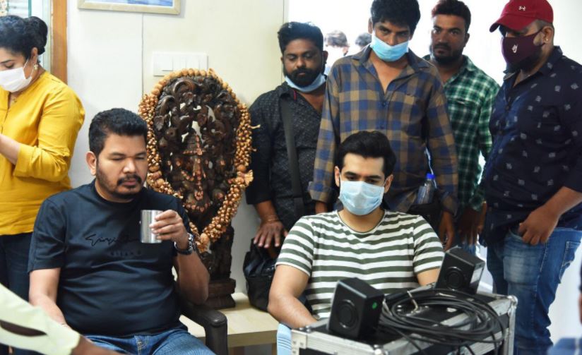 படப்பிடிப்பு தளத்திற்கு திடீர் விசிட் அடித்த ஷங்கர்