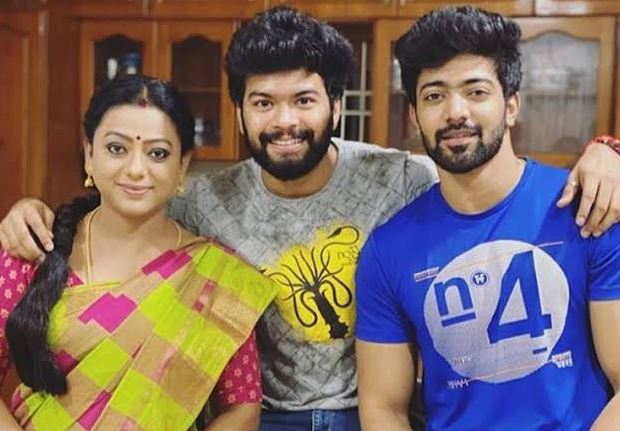 பாக்கியலட்சுமி சீரியல் நடிகர்கள் வாங்கும் ஒரு நாள் சம்பளம் எவ்வளவு தெரியுமா? ஷாக்கிங் லிஸ்ட் இதோ.!!