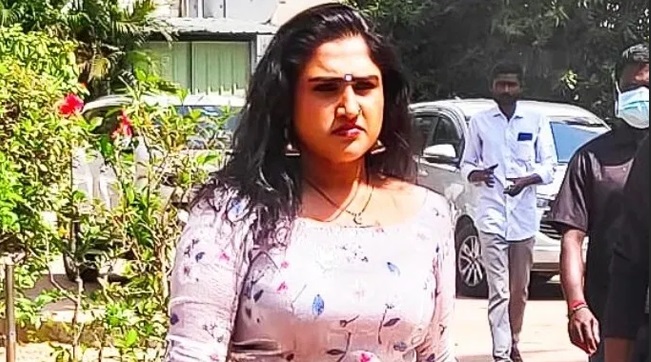 உடல் எடையை குறைத்து ஹீரோயின் ஆன பிக்பாஸ் வனிதா