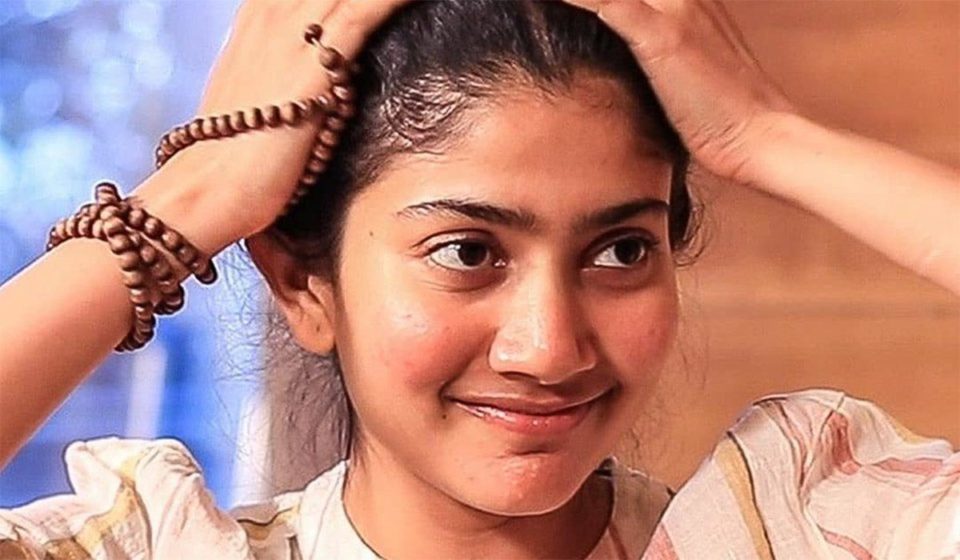 முடிவுக்கு வந்தது சாய் பல்லவியின் பாடல் சர்ச்சை