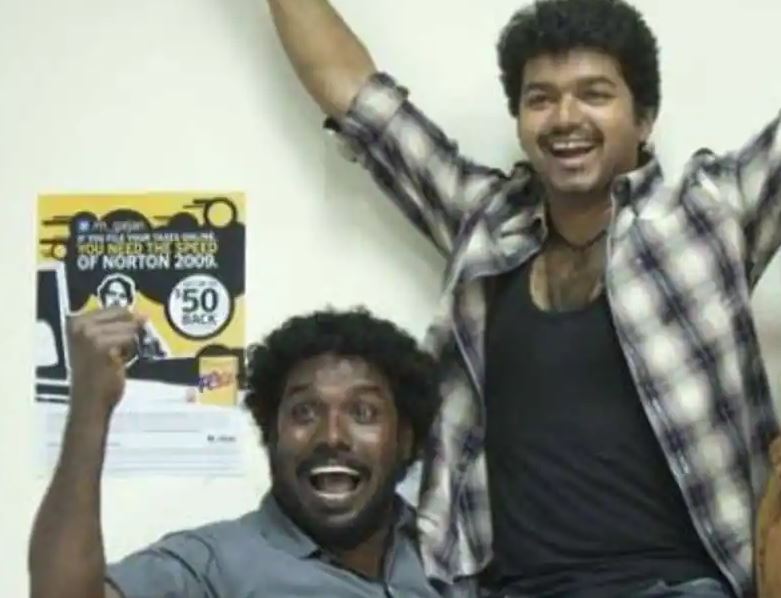 விஜய் பட நடிகர் கொரோனாவால் மரணம்..! அதிர்ச்சிக்கு மேல் அதிர்ச்சி...